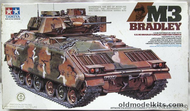 Tamiya 1/35 M3 Bradley Infantry Fighting Vehicle, 35131A plastic model kit